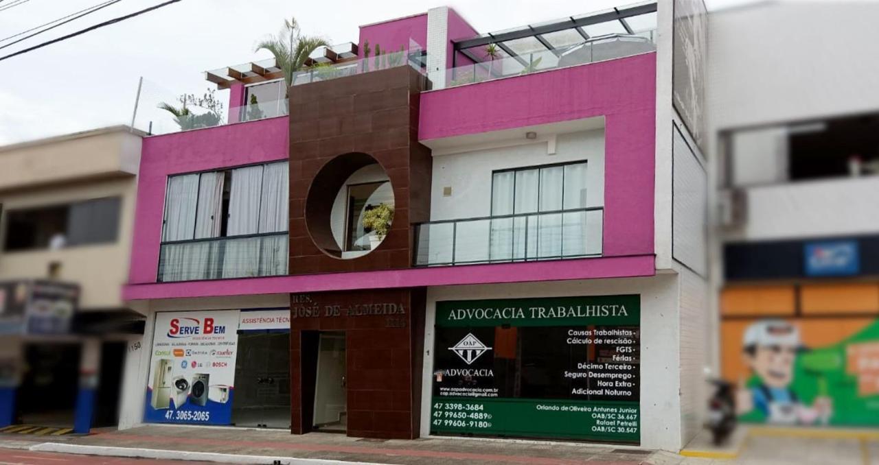Apto Aconchegante E Familiar Em Bc Balneario Camboriu Luaran gambar